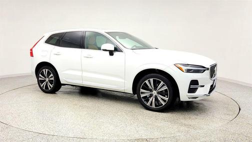 2022 Volvo XC60 B5 Inscription