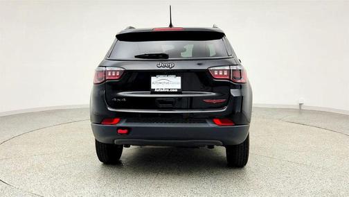 Diamond Black Crystal Pearlcoat 2023 Jeep Compass Trailhawk