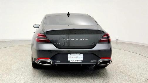 2023 Genesis G70 3.3T RWD