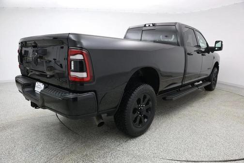 2024 RAM 3500 Laramie Crew Cab 4x4 8' Box