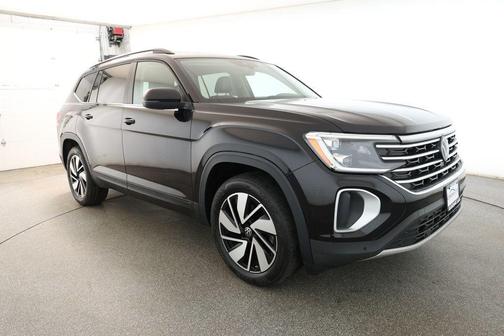 2024 Volkswagen Atlas 2.0T SE w/Technology 4MOTION
