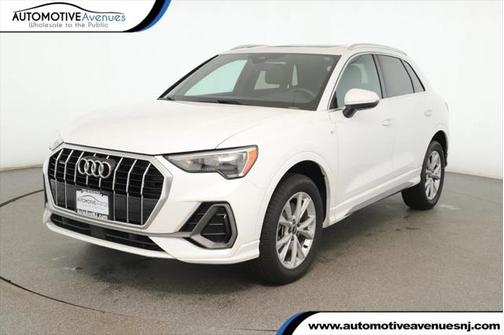 2021 Audi Q3 45 S line Premium