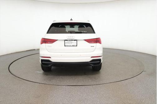 2021 Audi Q3 45 S line Premium