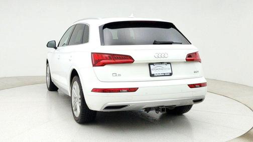 2018 Audi Q5 2.0T Premium Plus