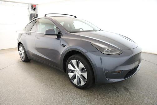 2023 Tesla Model Y RWD
