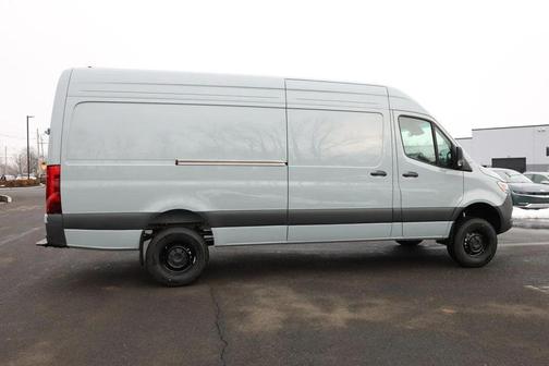 2026 Mercedes-Benz Sprinter 2500 High Roof