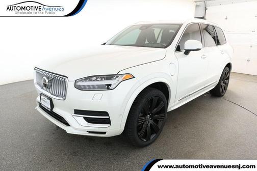 2024 Volvo XC90 Recharge Plug-In Hybrid T8 Plus 6-Seater