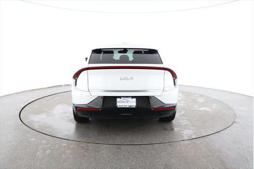 2022 Kia EV6 Wind