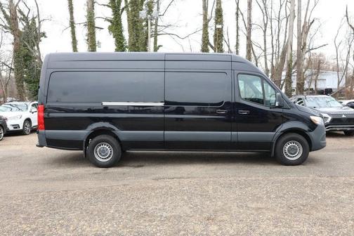 2024 Mercedes-Benz Sprinter 2500 High Roof