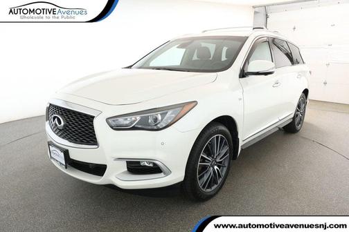2016 INFINITI QX60 Base