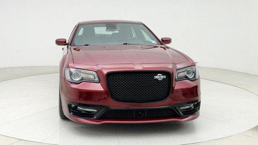 2023 Chrysler 300 C