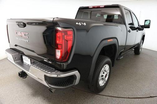 2025 GMC Sierra 2500 SLE