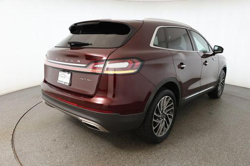 2020 Lincoln Nautilus Reserve