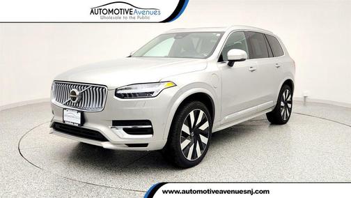 2024 Volvo XC90 Recharge Plug-In Hybrid T8 Ultimate 6-Seater