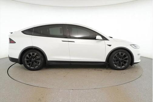2022 Tesla Model X Dual Motor All-Wheel Drive