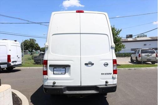 2019 Nissan NV Cargo NV2500 HD SV V8