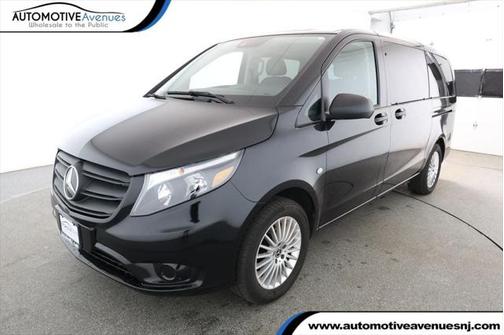 2023 Mercedes-Benz Metris Base