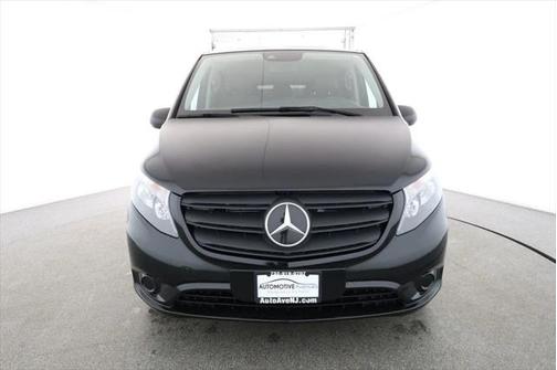 2023 Mercedes-Benz Metris Base
