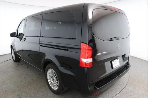 2023 Mercedes-Benz Metris Base