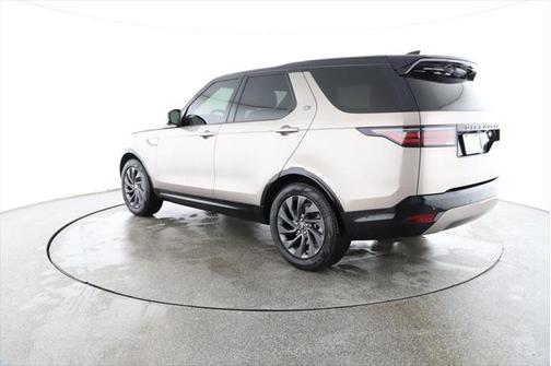 2023 Land Rover Discovery P300 S R-Dynamic