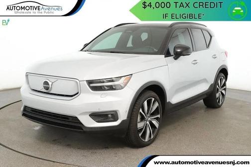 2022 Volvo XC40 Recharge Pure Electric P8 Twin Plus