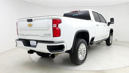 2022 Chevrolet Silverado 2500 High Country