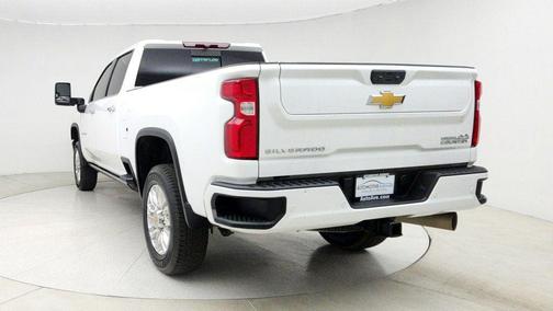 2022 Chevrolet Silverado 2500 High Country