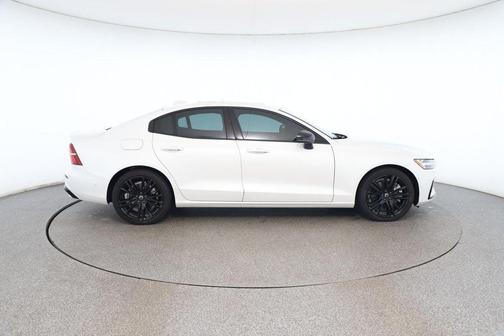 2024 Volvo S60 Recharge Plug-In Hybrid T8 Plus Black Edition