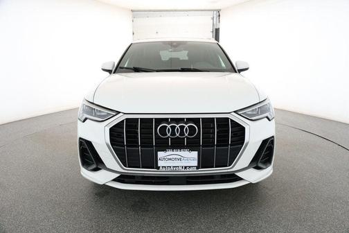 2023 Audi Q3 Premium 45 TFSI S line quattro Tiptronic