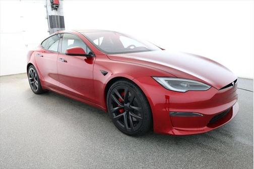 2025 Tesla Model S Plaid