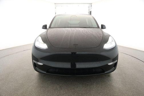 2024 Tesla Model Y Long Range Dual Motor All-Wheel Drive