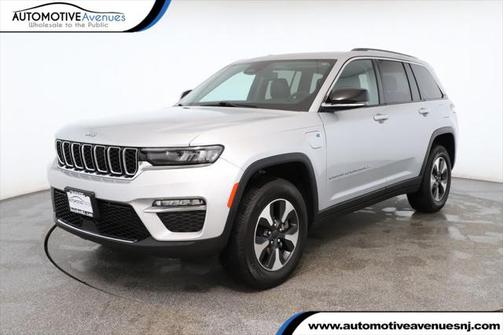 2023 Jeep Grand Cherokee 4xe Base