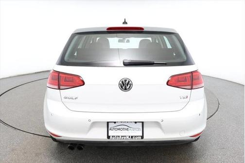 2015 Volkswagen Golf Auto TSI SE