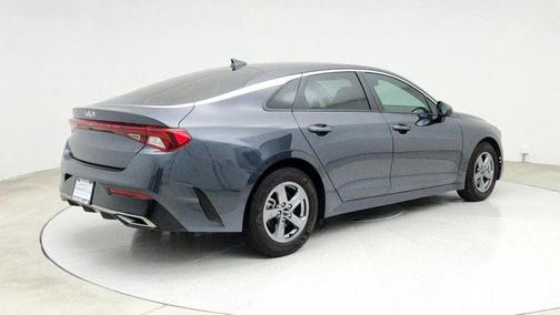 2022 Kia K5 LXS