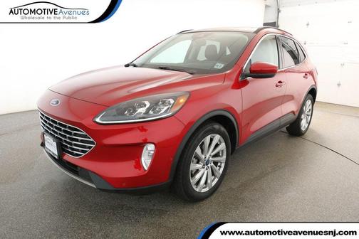 2022 Ford Escape Titanium