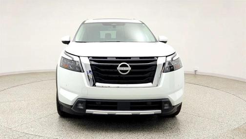 Everest White Pearl Tricoat 2025 Nissan Pathfinder Platinum 4WD