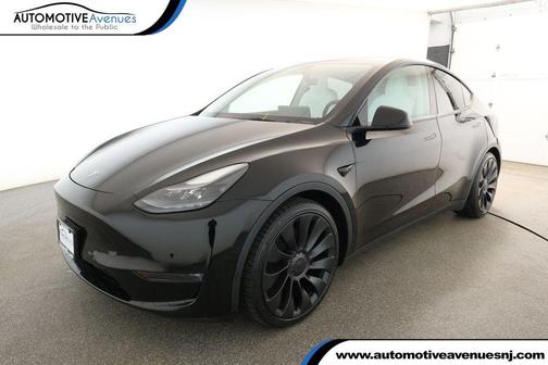 2022 Tesla Model Y Performance Dual Motor All-Wheel Drive