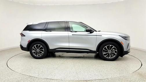 SILVER RADIANCE MET CC 2024 Lincoln Nautilus Premiere