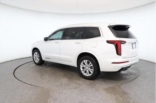 2024 Cadillac XT6 Luxury AWD
