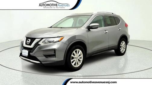 Gun Metallic 2017 Nissan Rogue SV