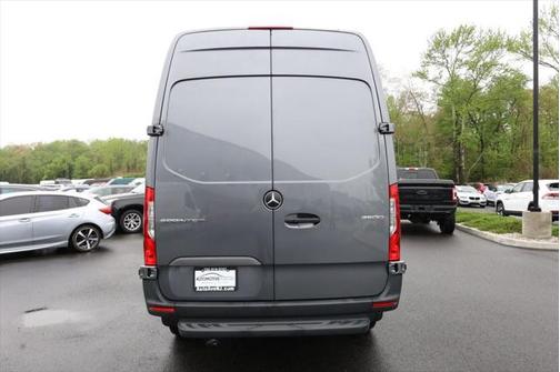 2025 Mercedes-Benz Sprinter 2500 High Roof