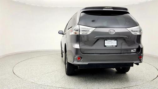 2017 Toyota Sienna SE Premium