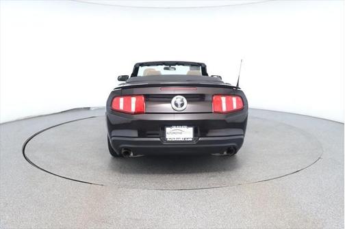 2012 Ford Mustang V6