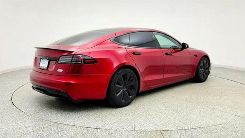 2024 Tesla Model S Plaid
