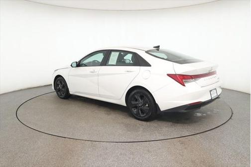 2023 Hyundai ELANTRA HEV Blue