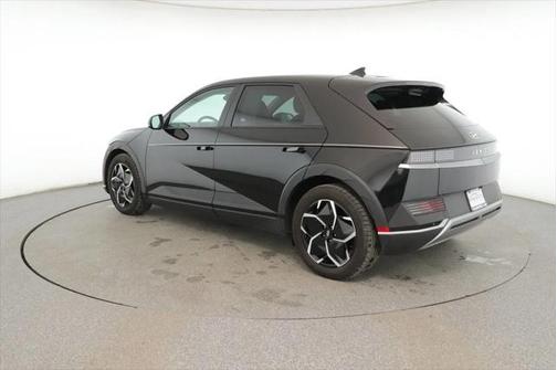2023 Hyundai IONIQ 5 SE