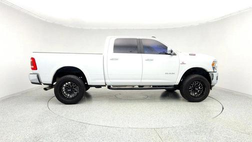 2022 RAM 2500 Laramie Crew Cab 4x4 6'4' Box