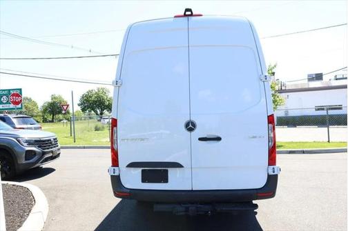 2024 Mercedes-Benz Sprinter 2500 High Roof
