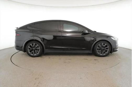 2022 Tesla Model X Plaid Tri Motor All-Wheel Drive