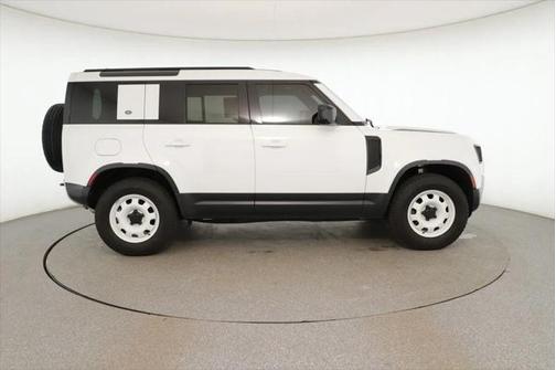 2023 Land Rover Defender 110 Standard
